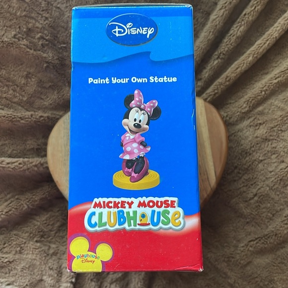 Mickey Mouse and Minnie Paintable Statues. Perfect Christmas or birthday gift. - Picture 2 of 5